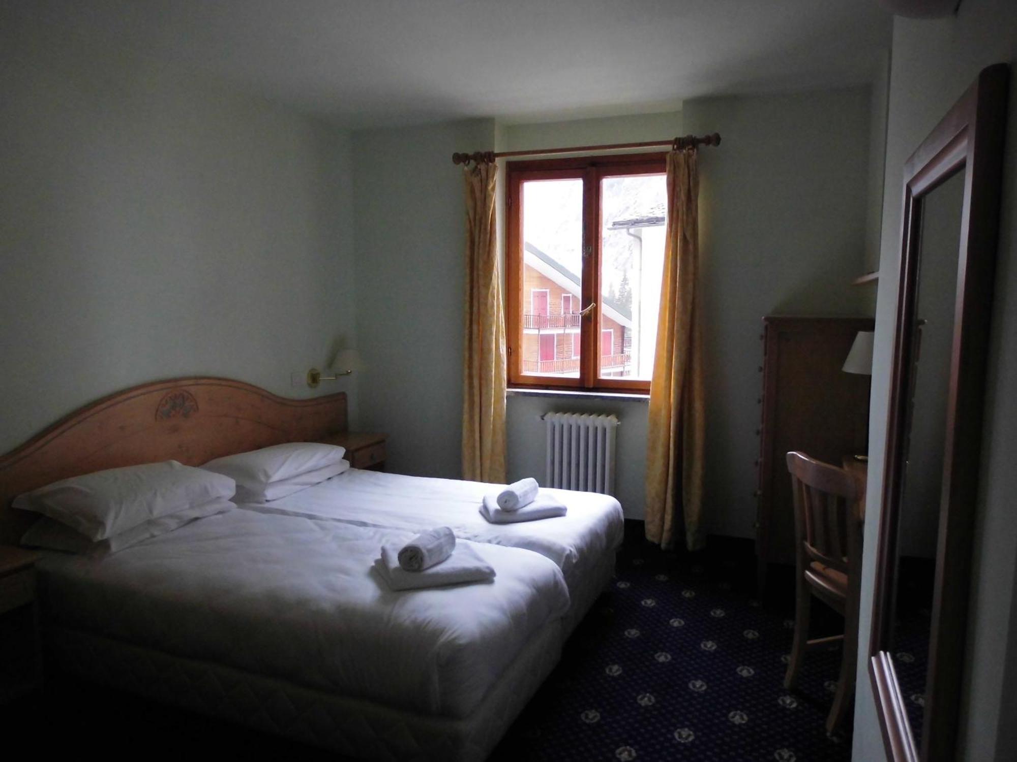 Hotel Residence Valverde Gressoney-la-Trinité Екстериор снимка