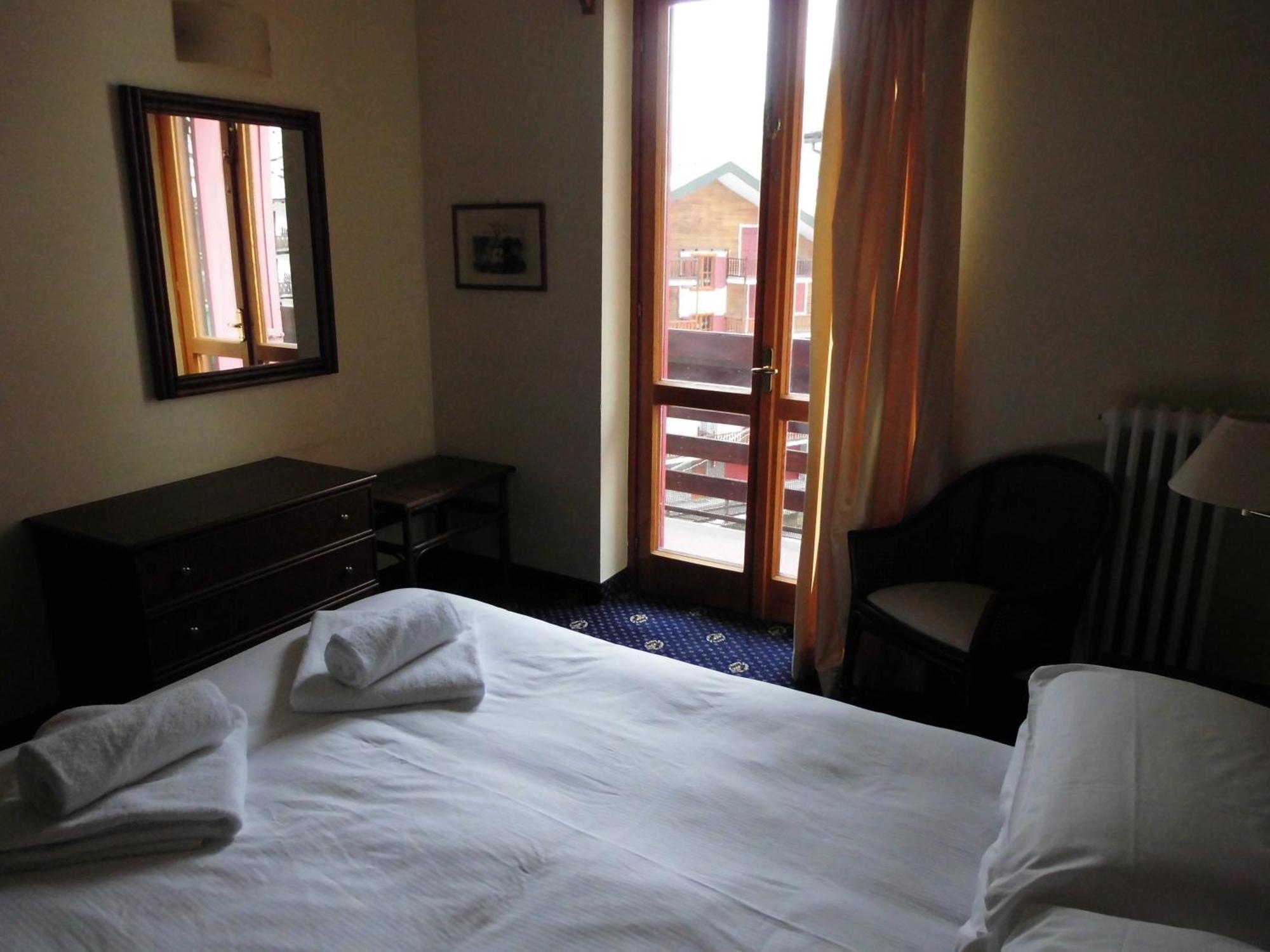 Hotel Residence Valverde Gressoney-la-Trinité Екстериор снимка