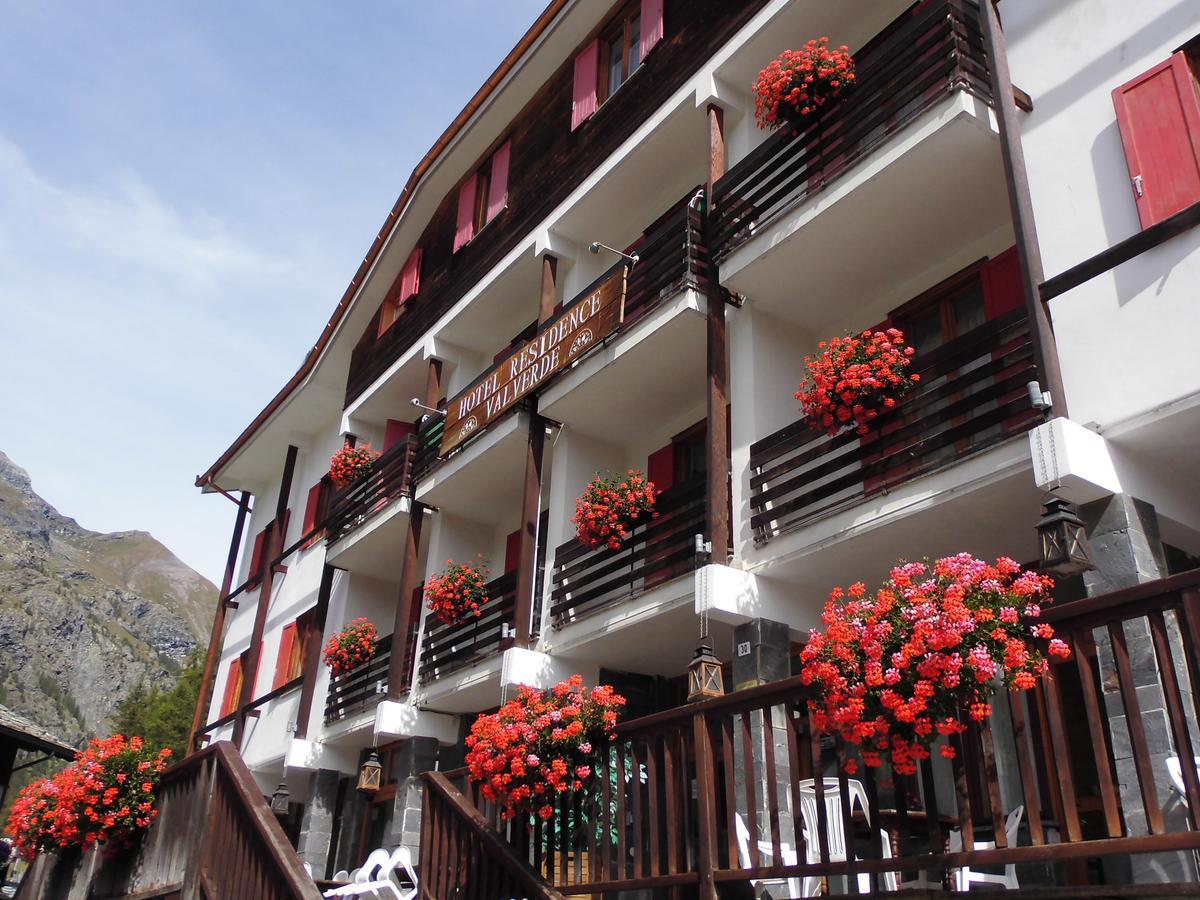 Hotel Residence Valverde Gressoney-la-Trinité Екстериор снимка